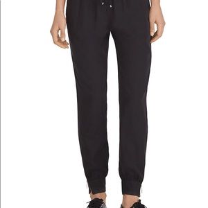 Women’s Jogger Pants